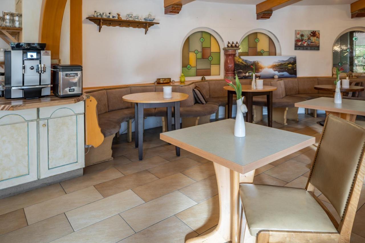 Hotel Garni Jaegerhof Grainau Bagian luar foto