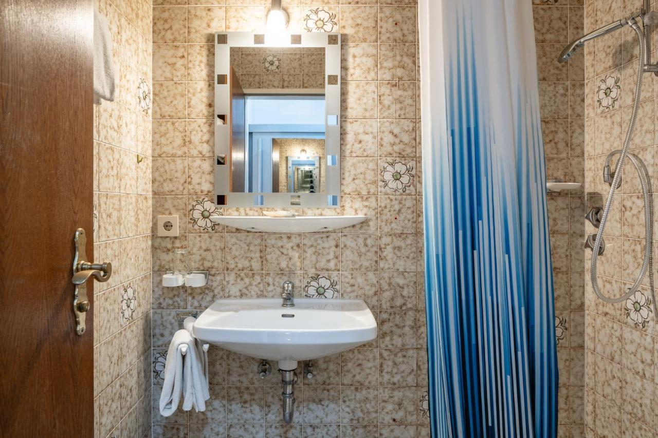 Hotel Garni Jaegerhof Grainau Bagian luar foto